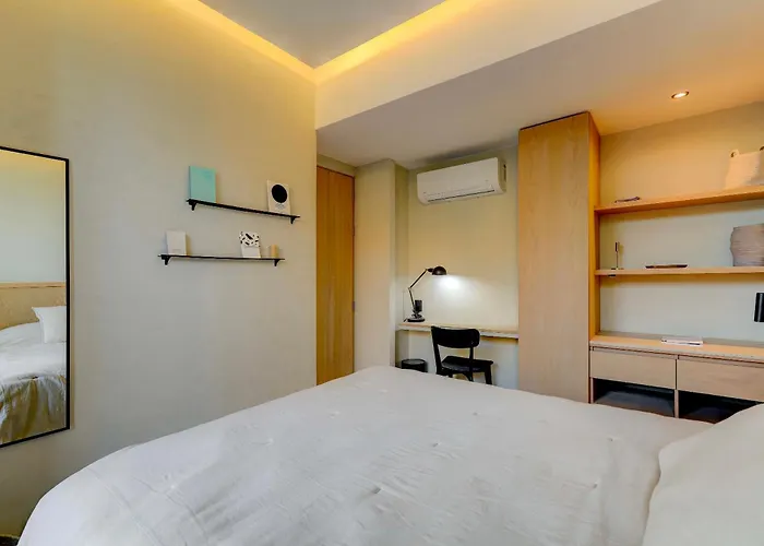 Capitalia Aristoteles Polanco W Balcony View * Mexico City