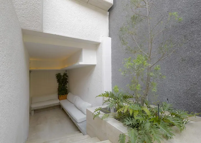 Capitalia Aristoteles Polanco W Balcony View Mexico City